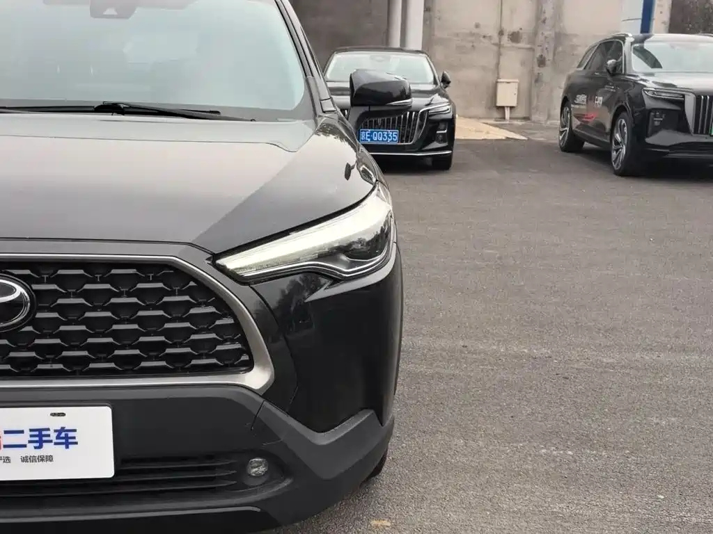 TOYOTA COROLLA CROSS 2023