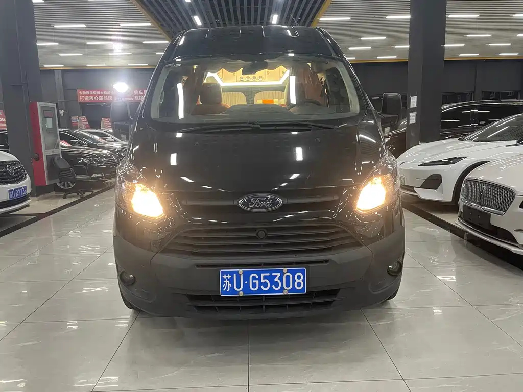 FORD TRANSIT 2022