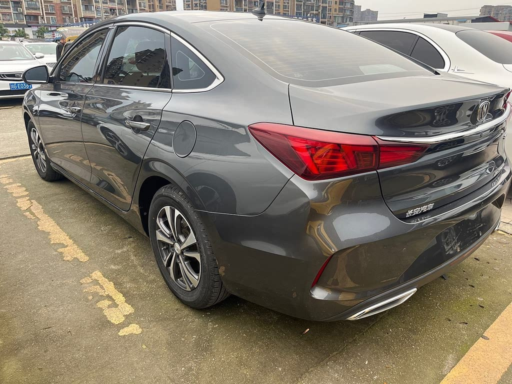 CHANGAN EADO 2021