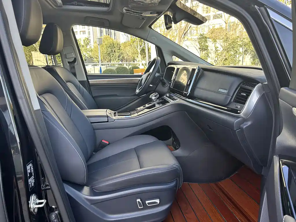 TRUMPCHI M8 2021