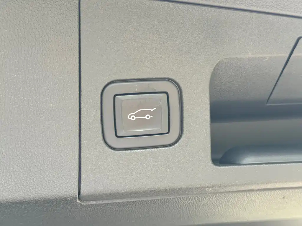 CADILLAC XT5 2021