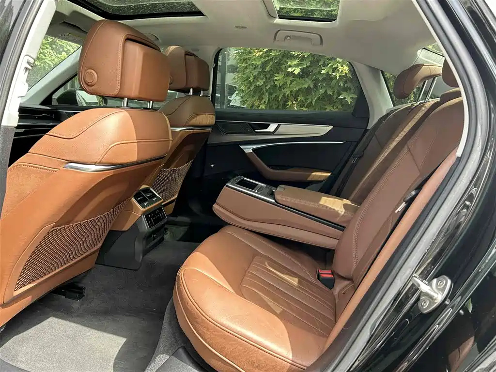 AUDI A6L 2021