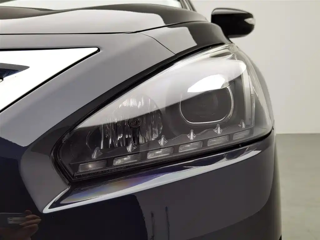 NISSAN TEANA 2014