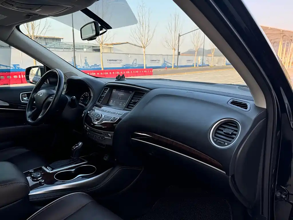 INFINITI QX60 IMPORT 2020