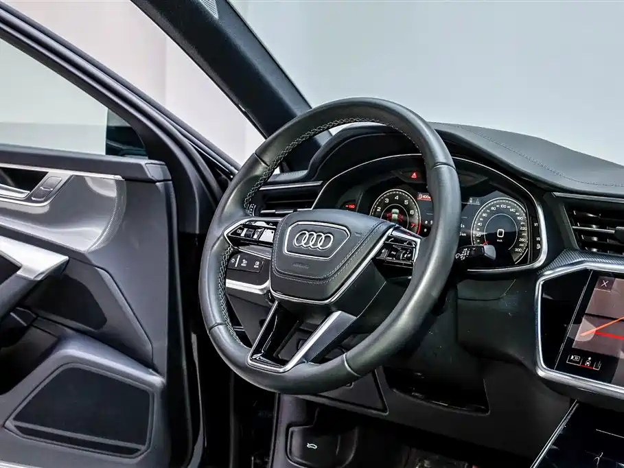 AUDI A6L 2022