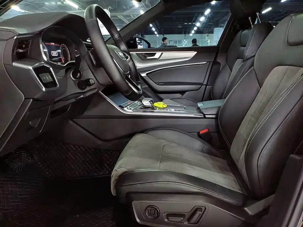 AUDI A6L 2022