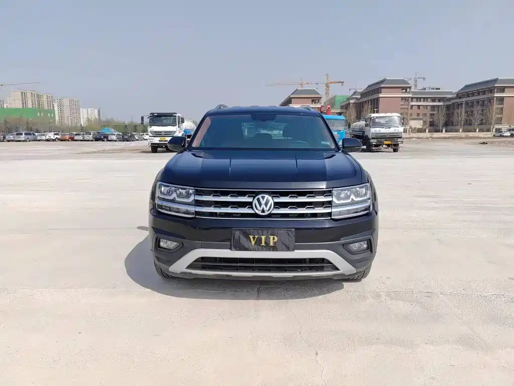 VOLKSWAGEN TOURAN 2021