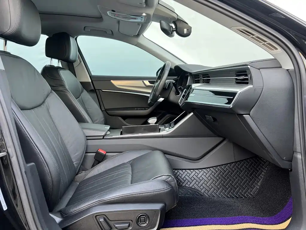 AUDI A6L 2021