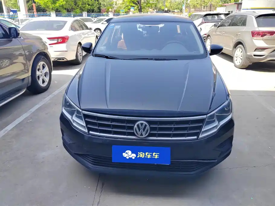 VOLKSWAGEN JETTA 2018