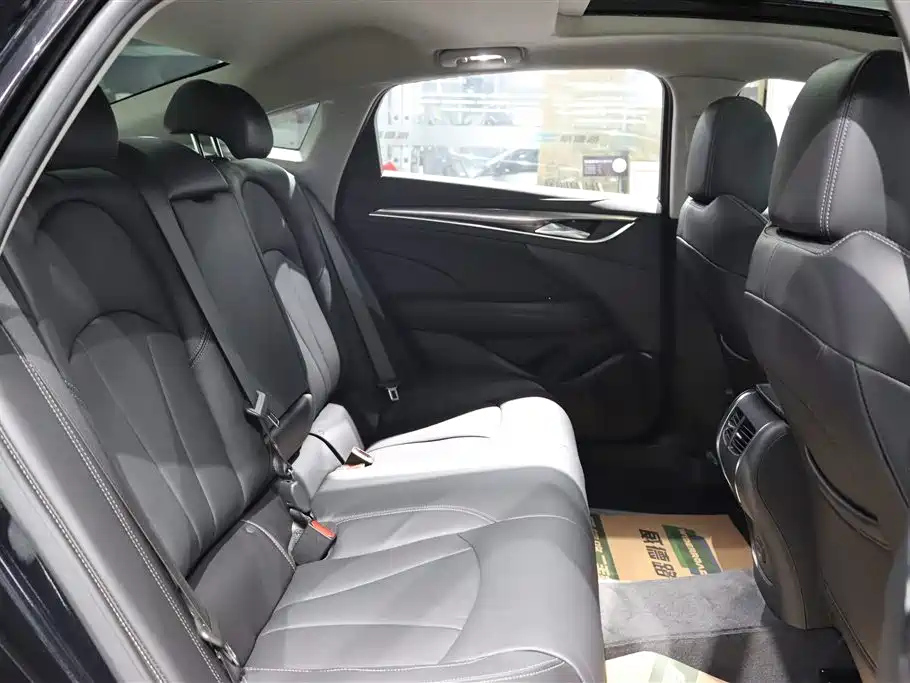 BUICK LACROSSE 2022