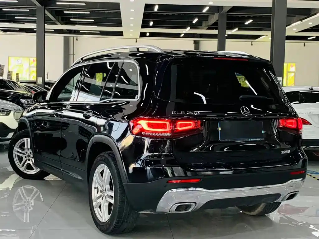 MERCEDES BENZ GLB 2020