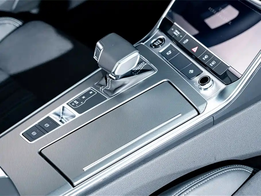 AUDI A7L 2024