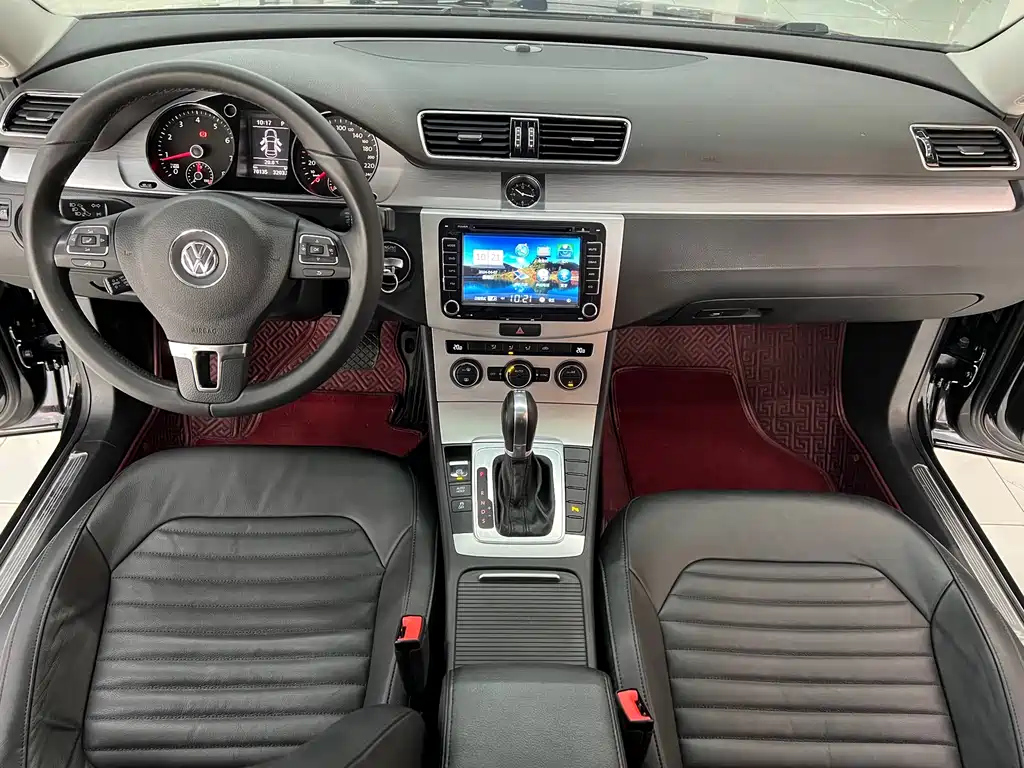 VOLKSWAGEN MAGOTAN 2016