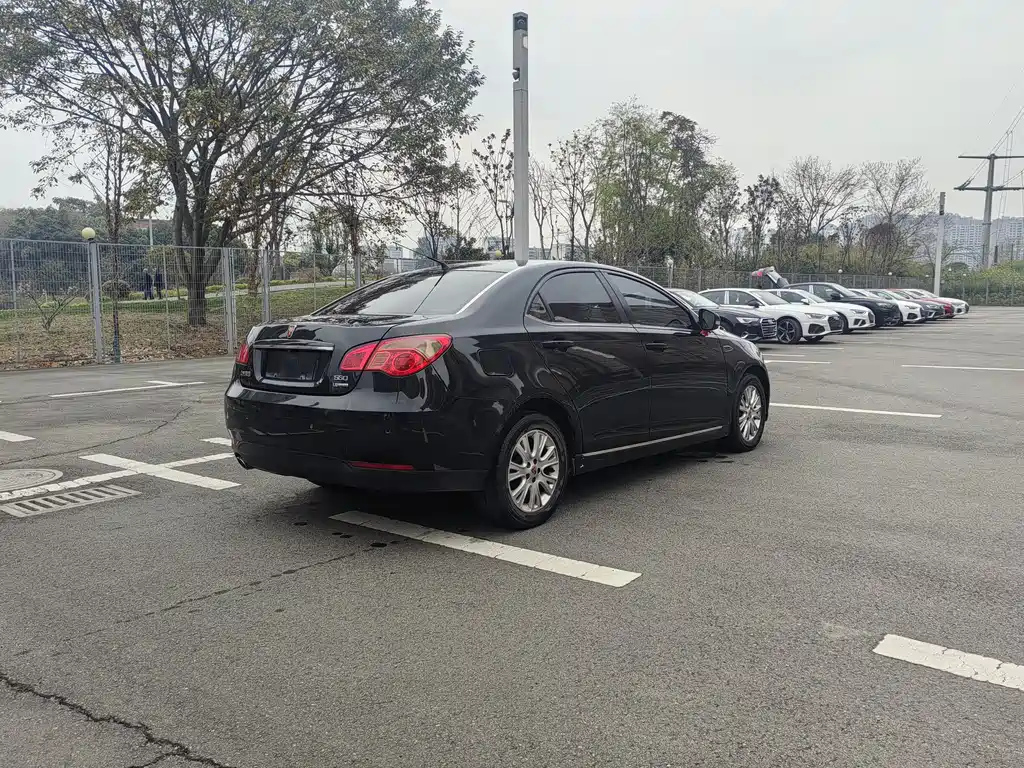 ROEWE 550 2013