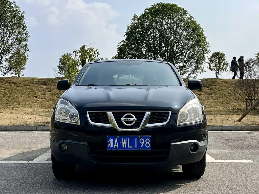 NISSAN QASHQAI 2014