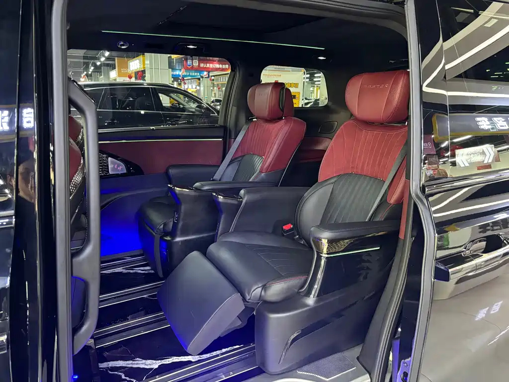 TRUMPCHI M8 2023