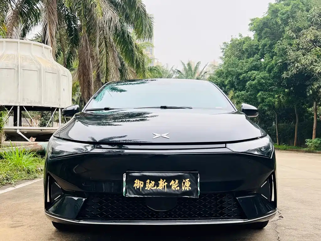 XPENG MOTORS P5 2022