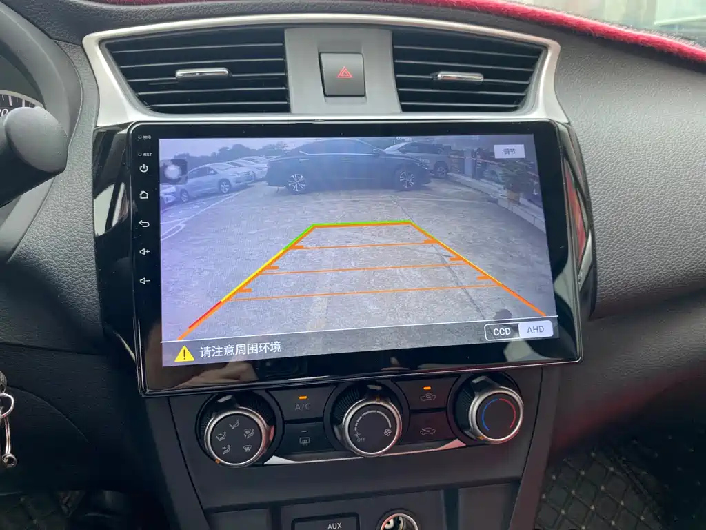NISSAN SYLPHY 2019