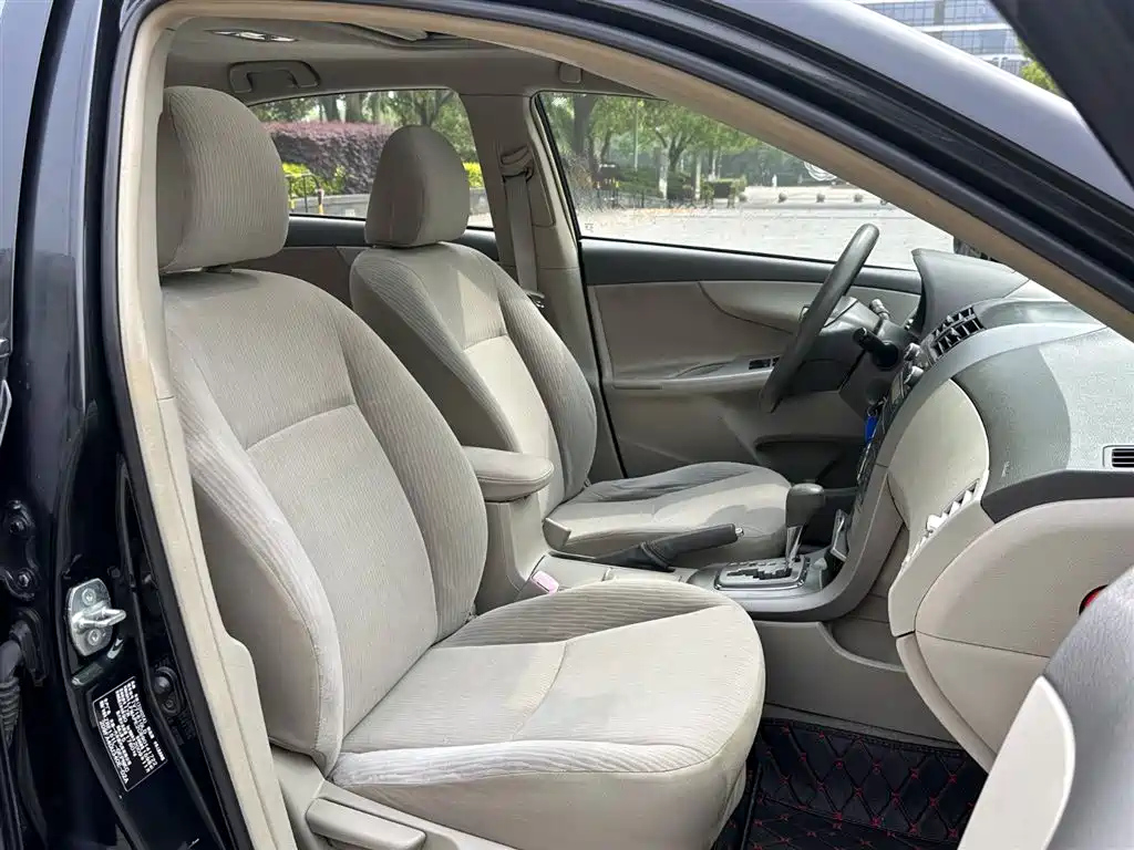 TOYOTA COROLLA 2009