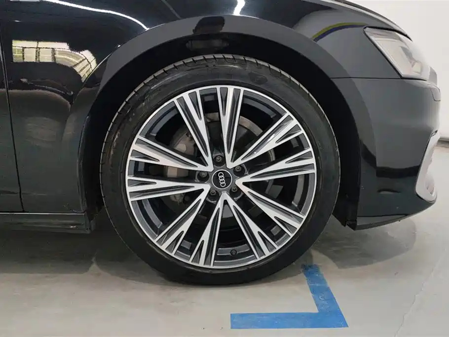 AUDI A6L 2023