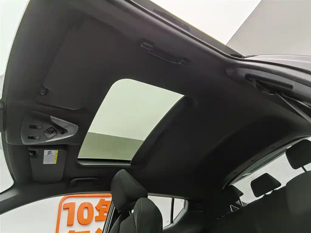 TOYOTA IZOA 2021
