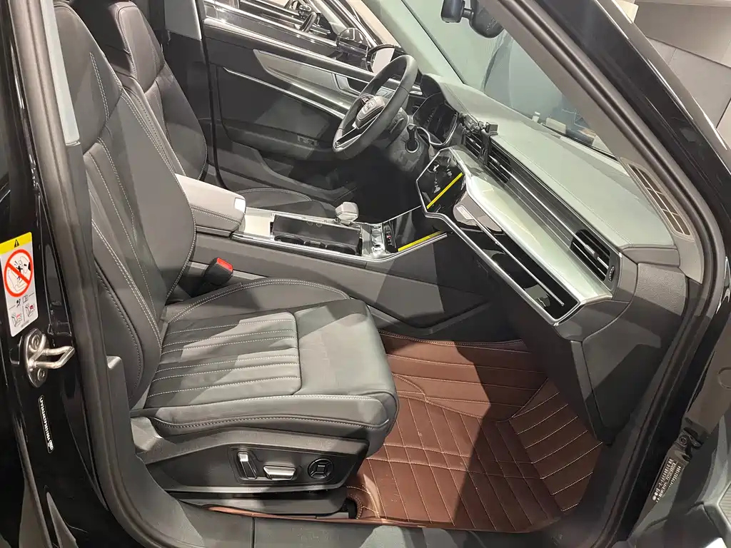 AUDI A6L 2023