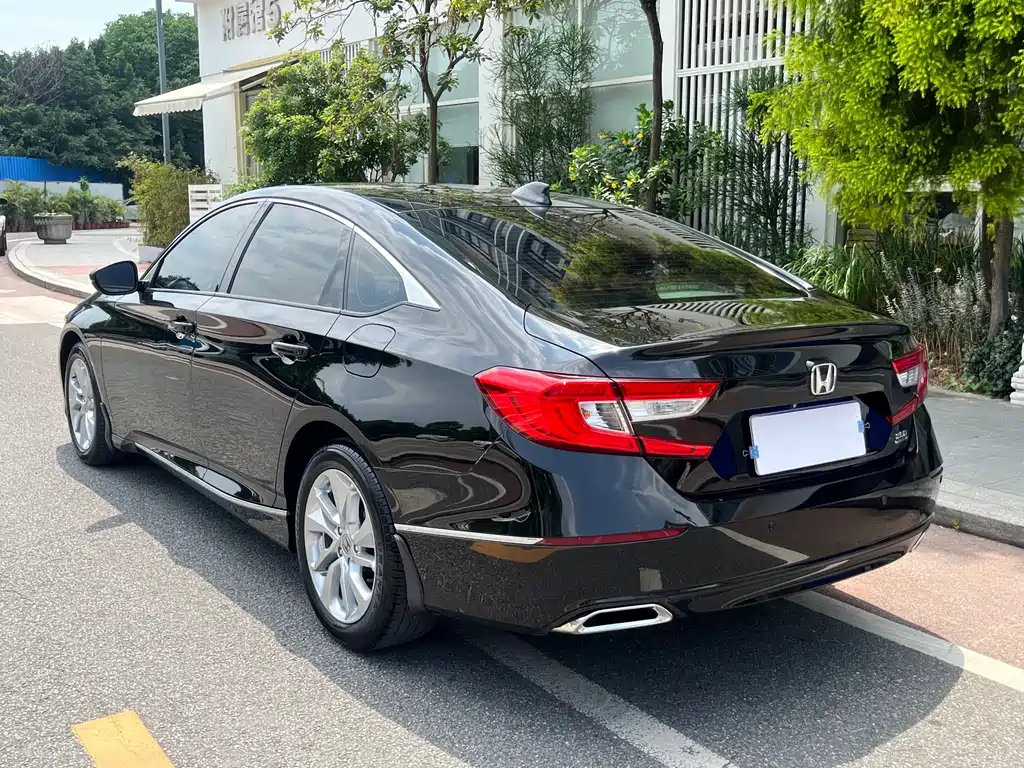 HONDA ACCORD 2021