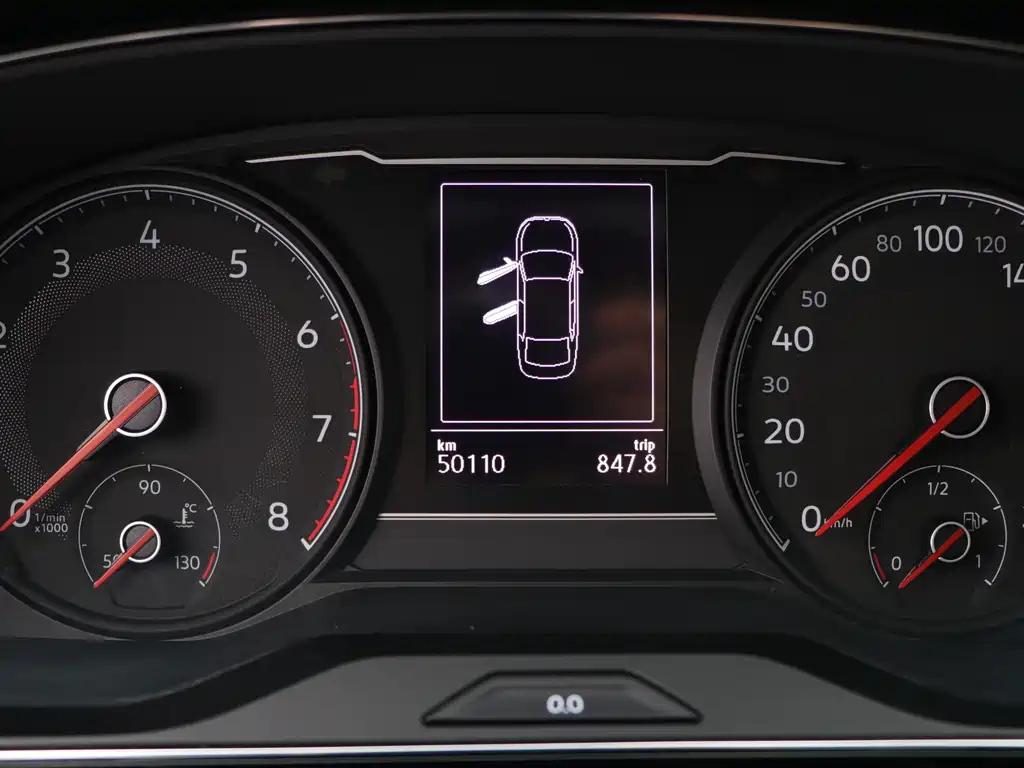 VOLKSWAGEN PASSAT 2021