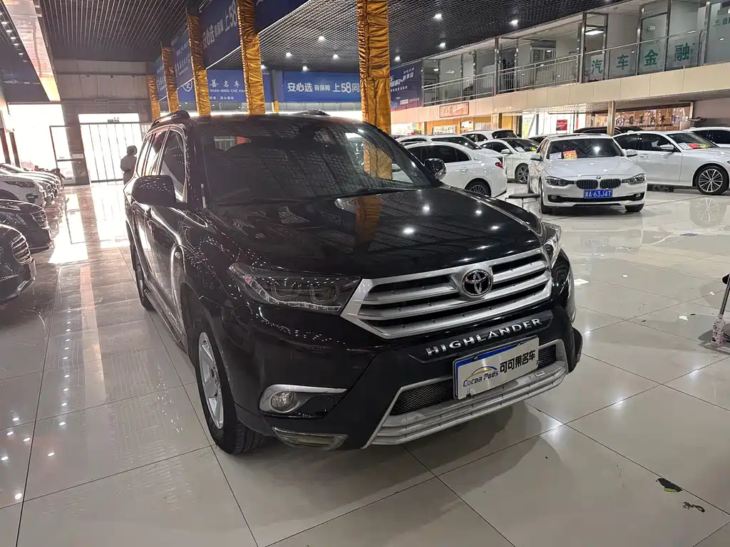 TOYOTA HIGHLANDER 2014