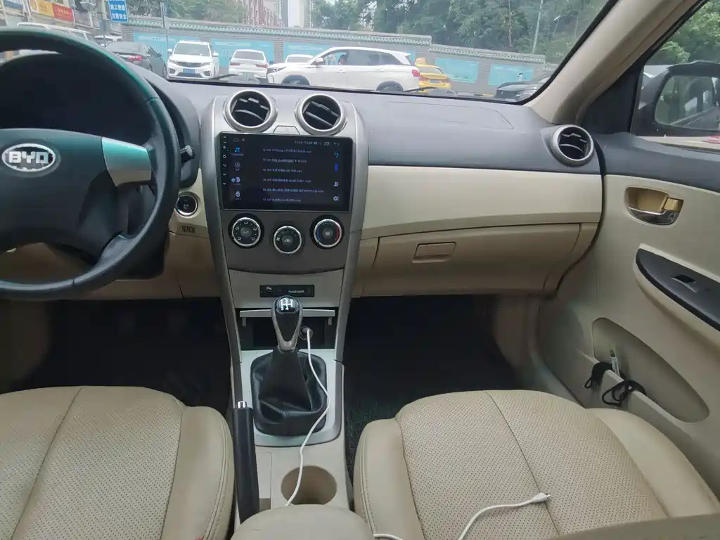 BYD G3 2012