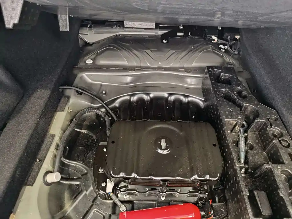 VOLVO S90 2022