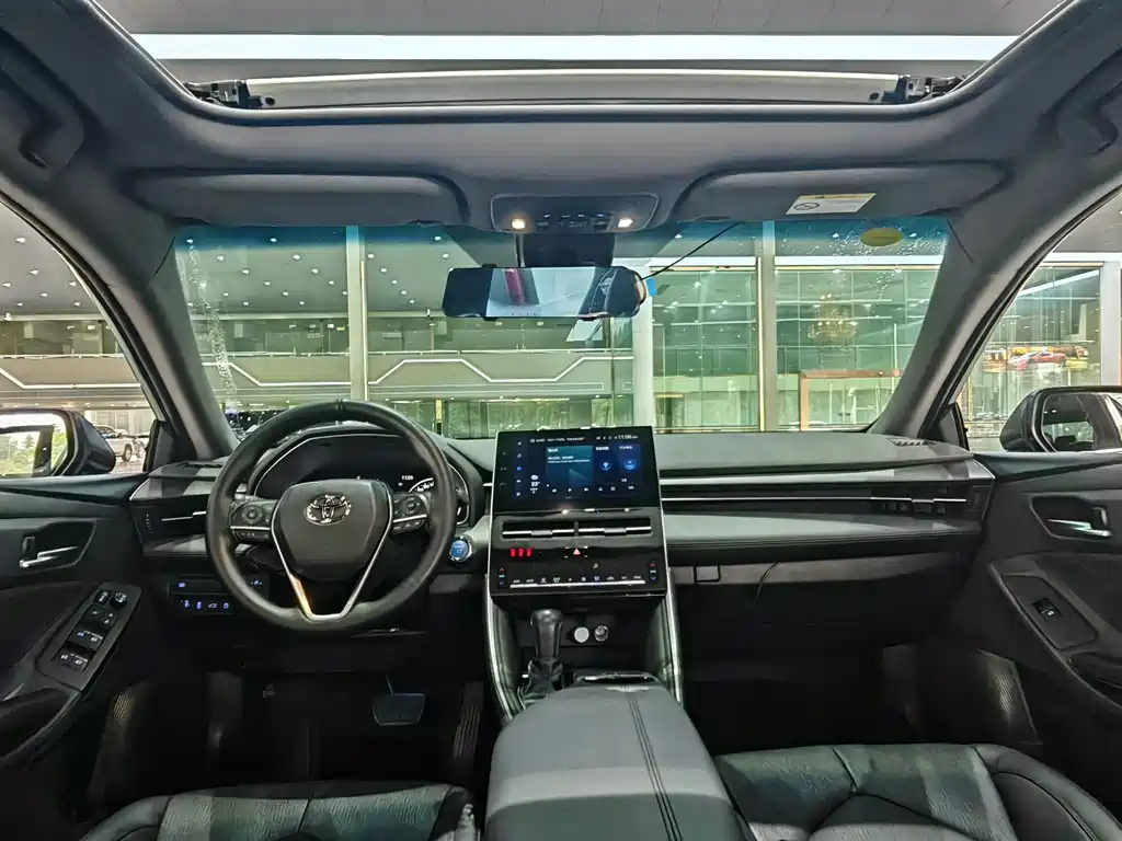 TOYOTA AVALON 2022