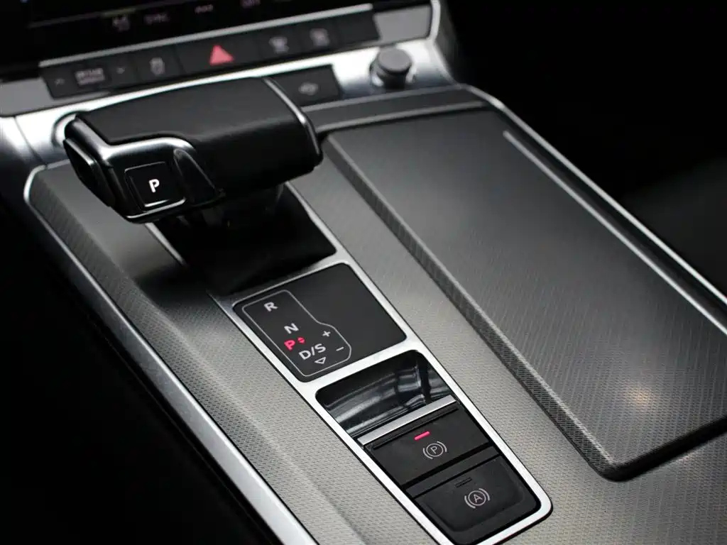 AUDI A6L 2022
