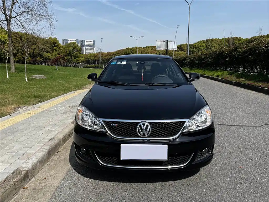 VOLKSWAGEN LAVIDA 2010