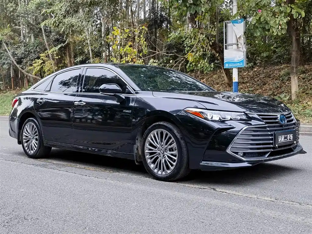 TOYOTA AVALON 2021