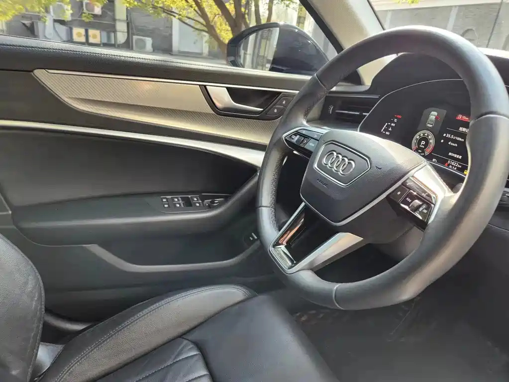 AUDI A6L 2021