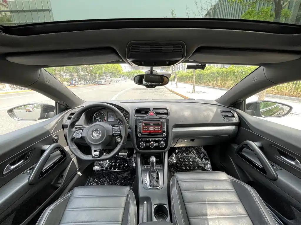 VOLKSWAGEN SCIROCCO 2014