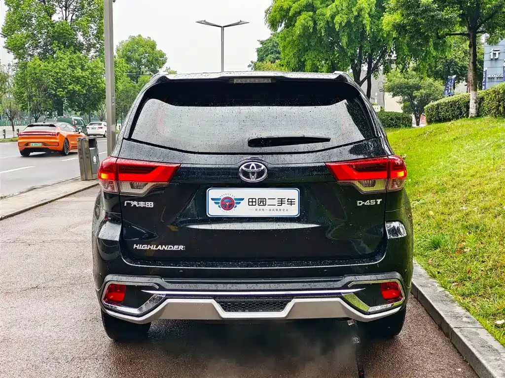 TOYOTA HIGHLANDER 2021