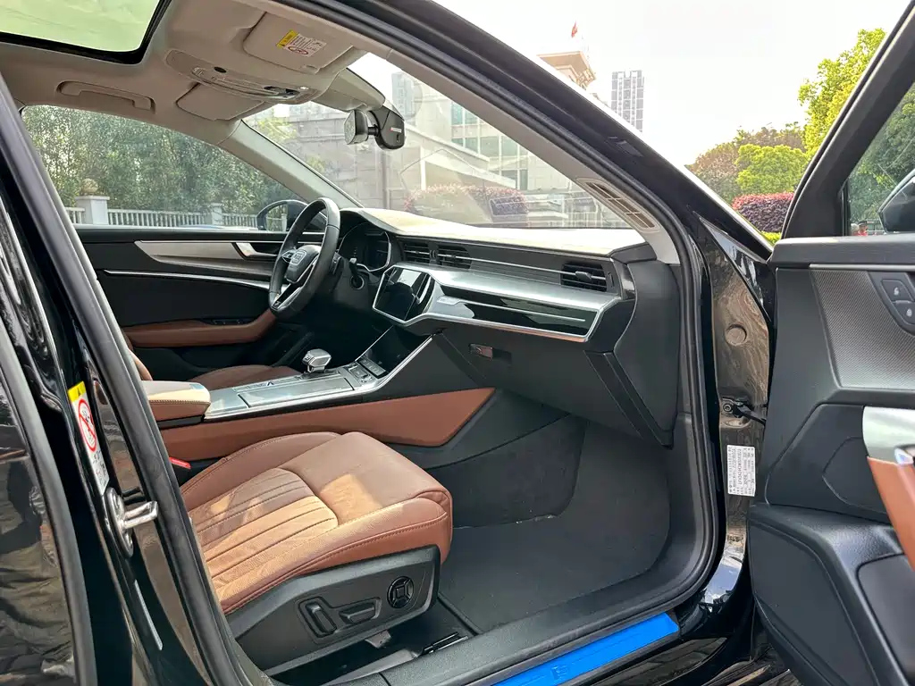 AUDI A6L 2021