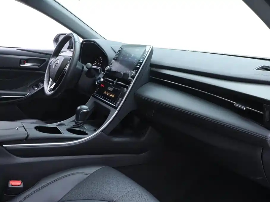 TOYOTA AVALON 2021