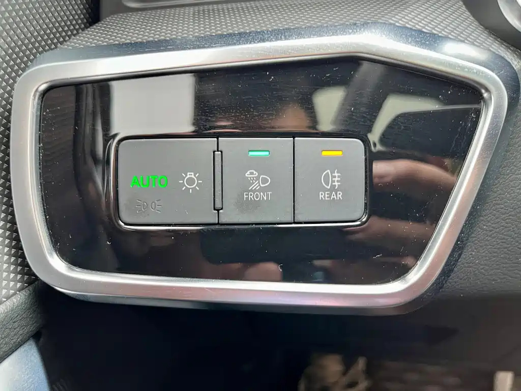 AUDI A6L 2020