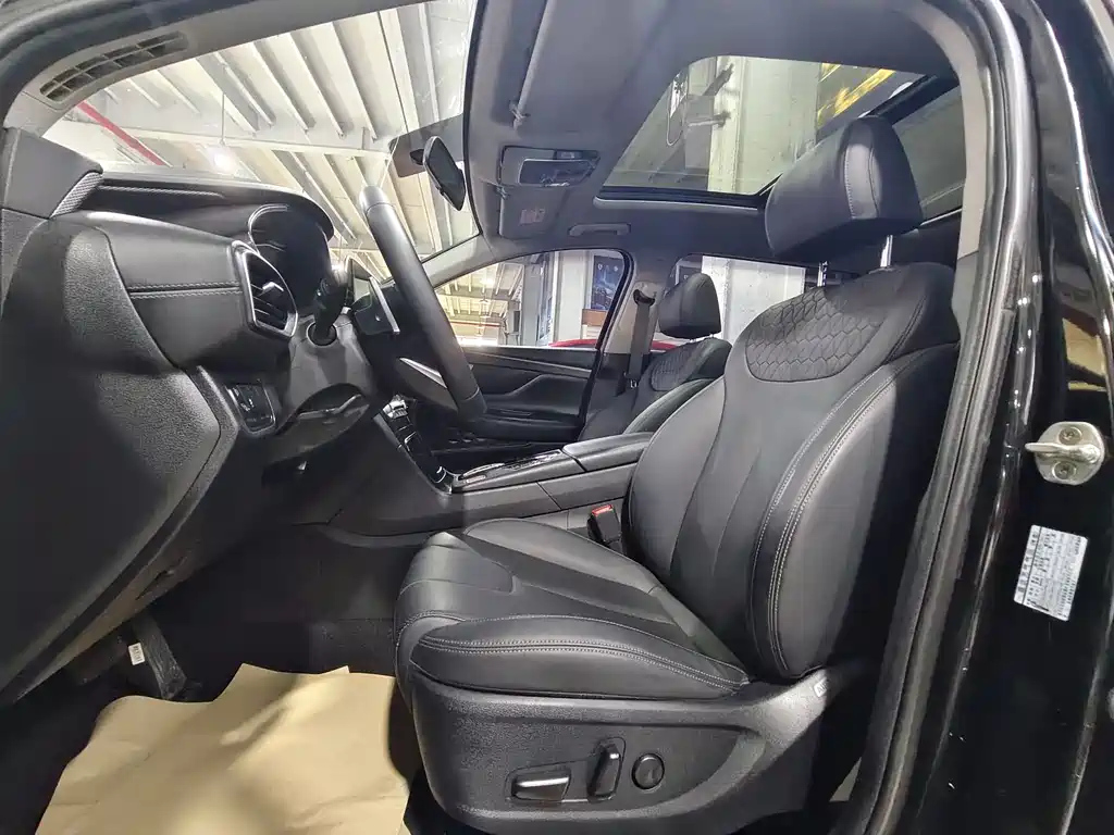 HYUNDAI SANTAFE 2020