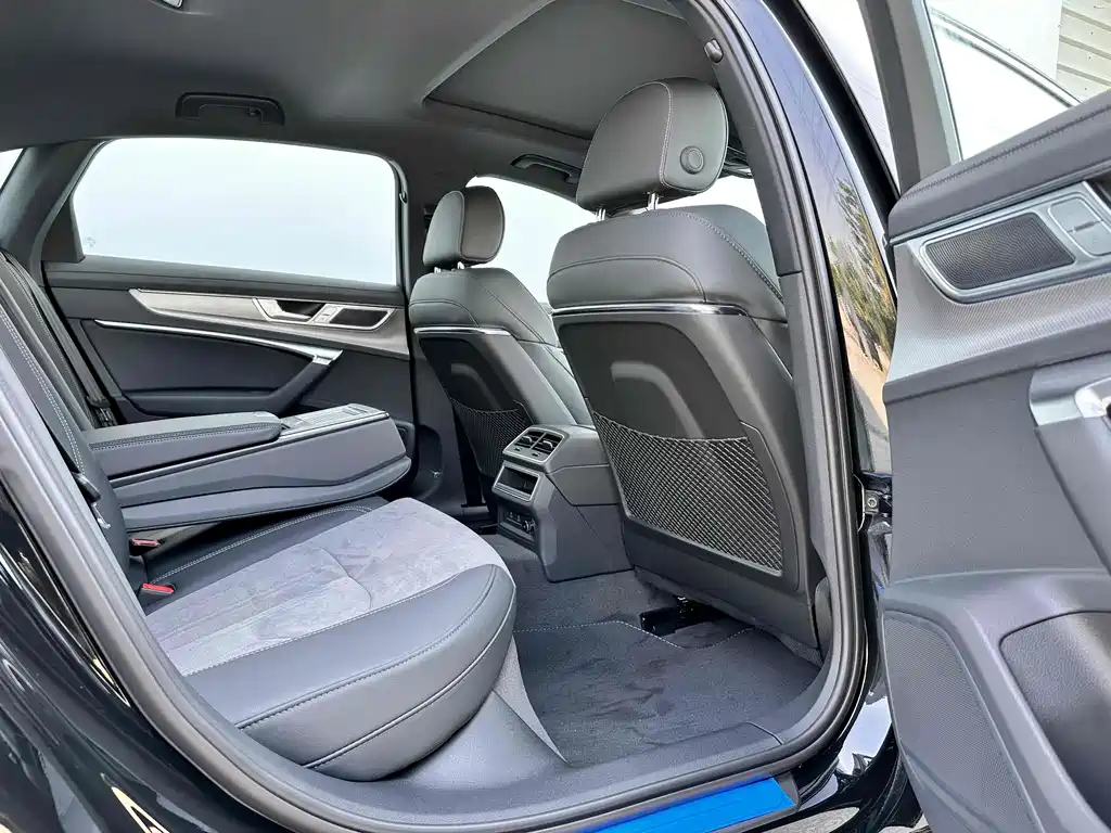 AUDI A6L 2022