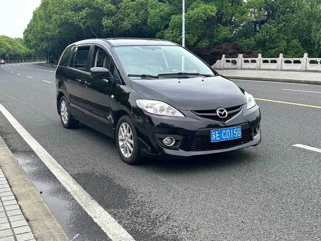 MAZDA 5 2011