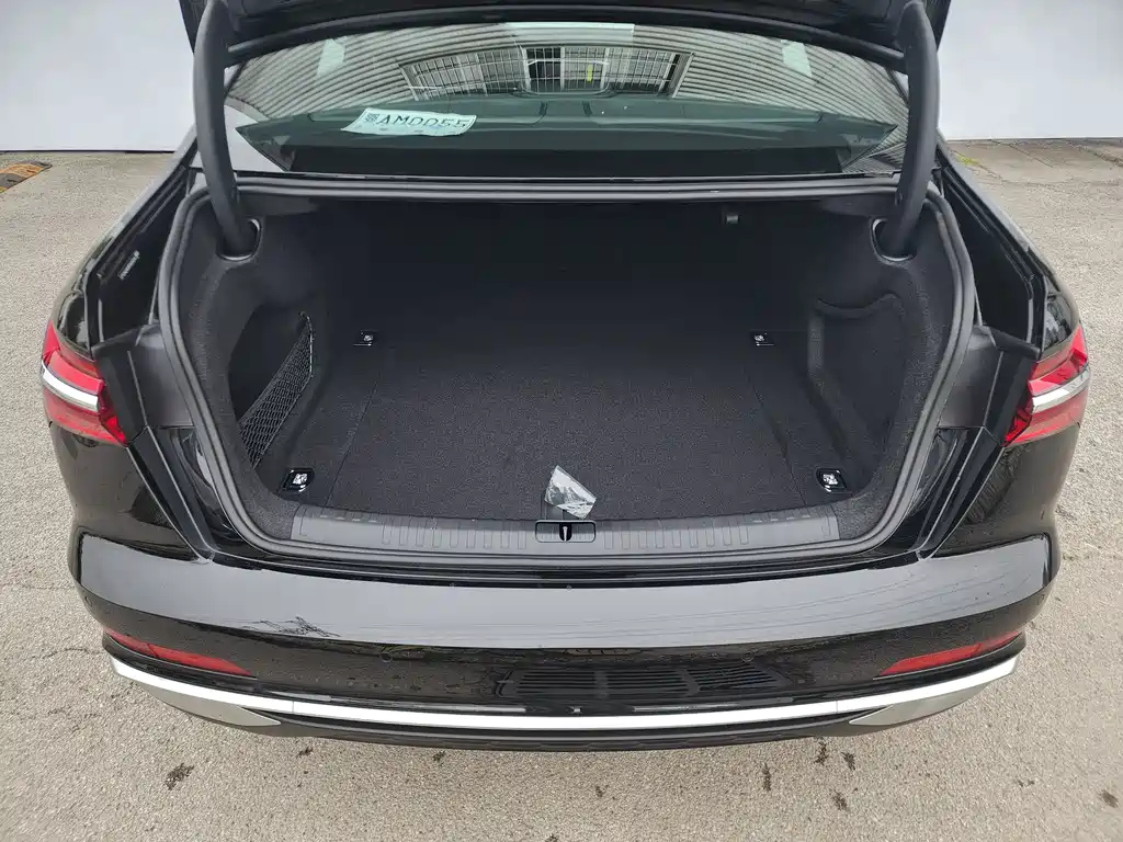 AUDI A6L 2024