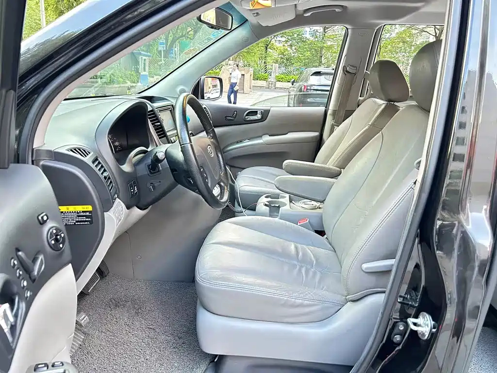 KIA VQ 2011