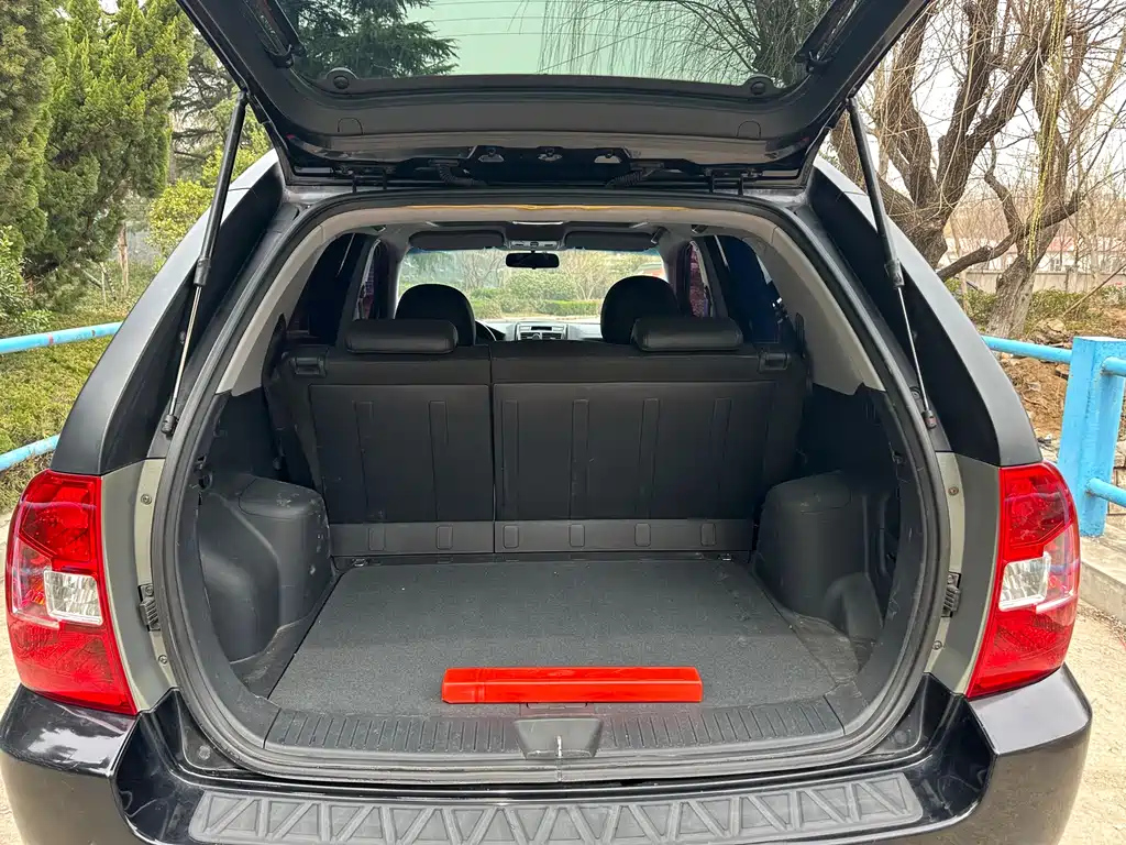 KIA SPORTAGE 2010