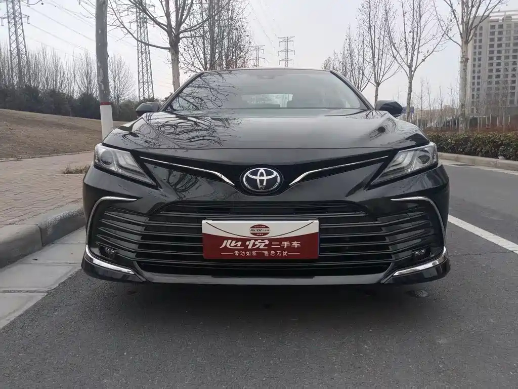 TOYOTA CAMRY 2021