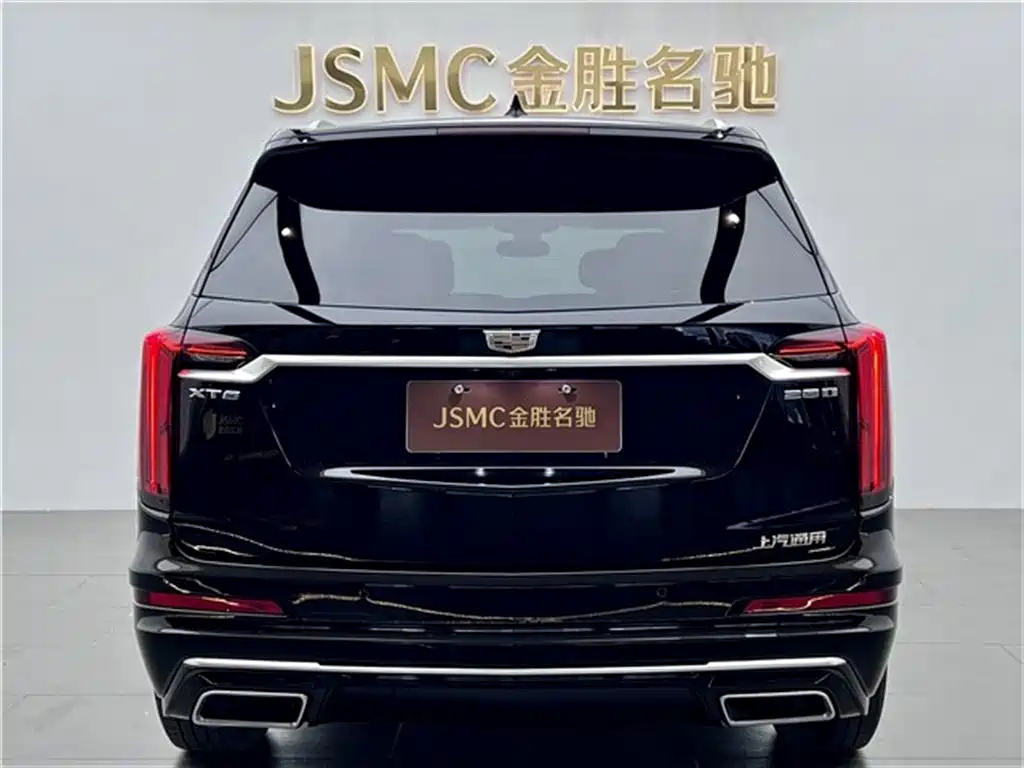 CADILLAC XT6 2021