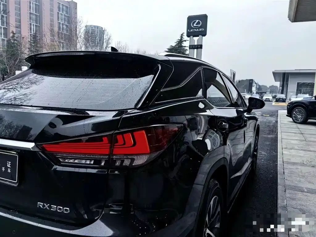 LEXUS RX 2020